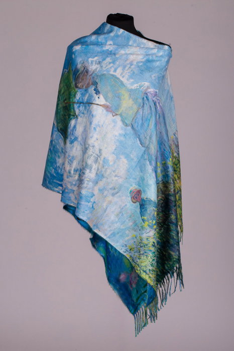 Esarfa vascoza cu model inspirat a dupa Fata cu umbrela a lui Claude Monet