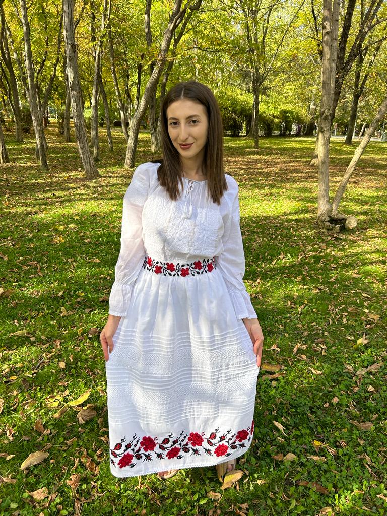 Fustă tradițională femei TM252 motive florale - M