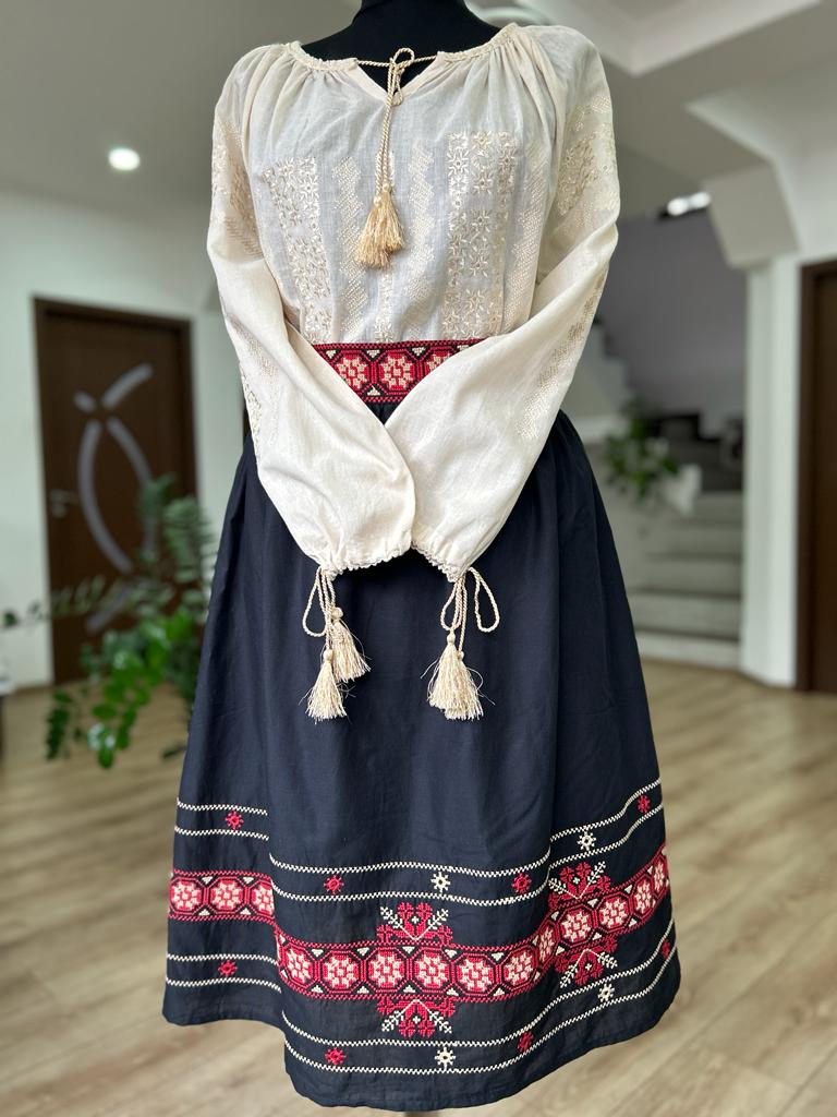 Fustă tradițională femei TM272 - motive geometrice și florale - 3XL