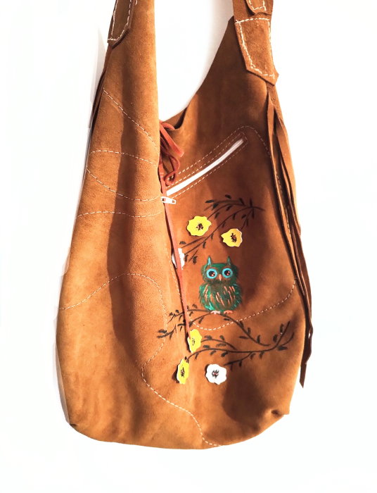 Geanta sac ,din piele naturala camel intoarsa,cu bufnita pictata