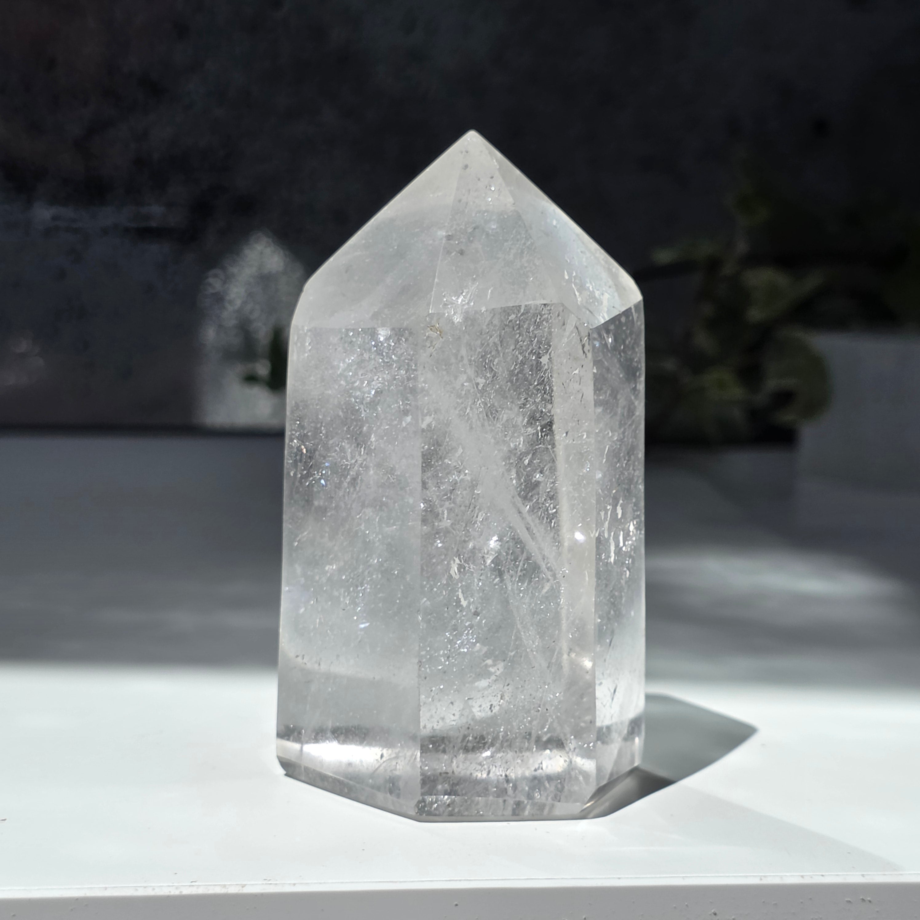 Generator/ varf cuart de stanca cristal incolor ICY 72