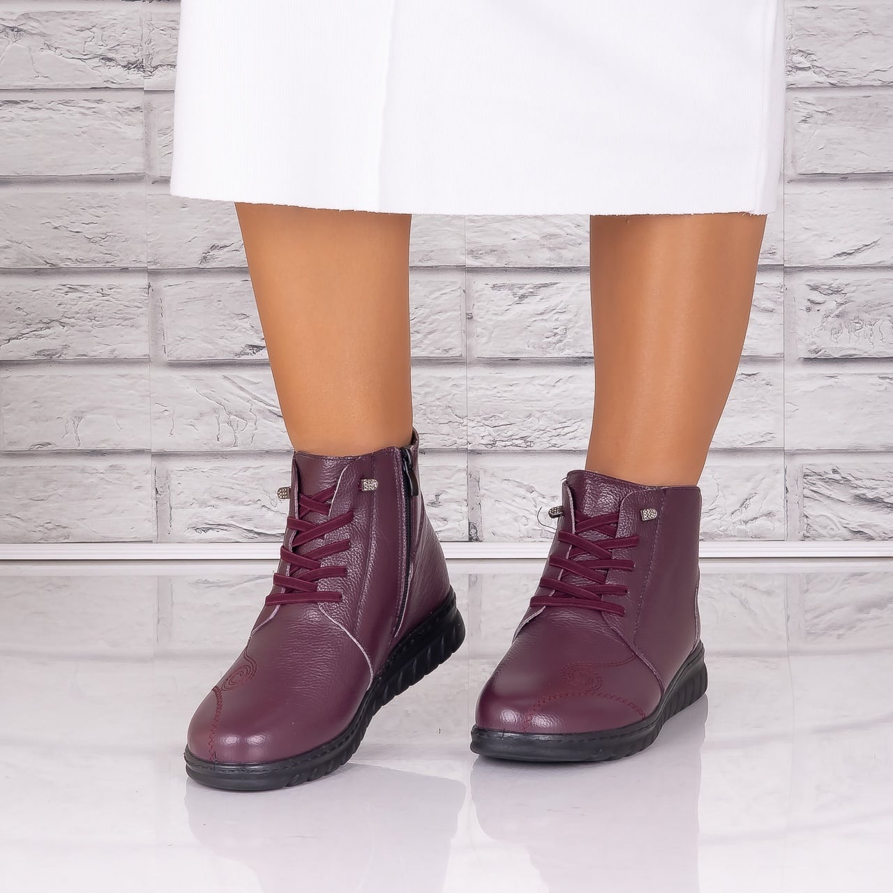Ghete dama Imblanite Bordo din Piele Naturala Jenny - poza 3