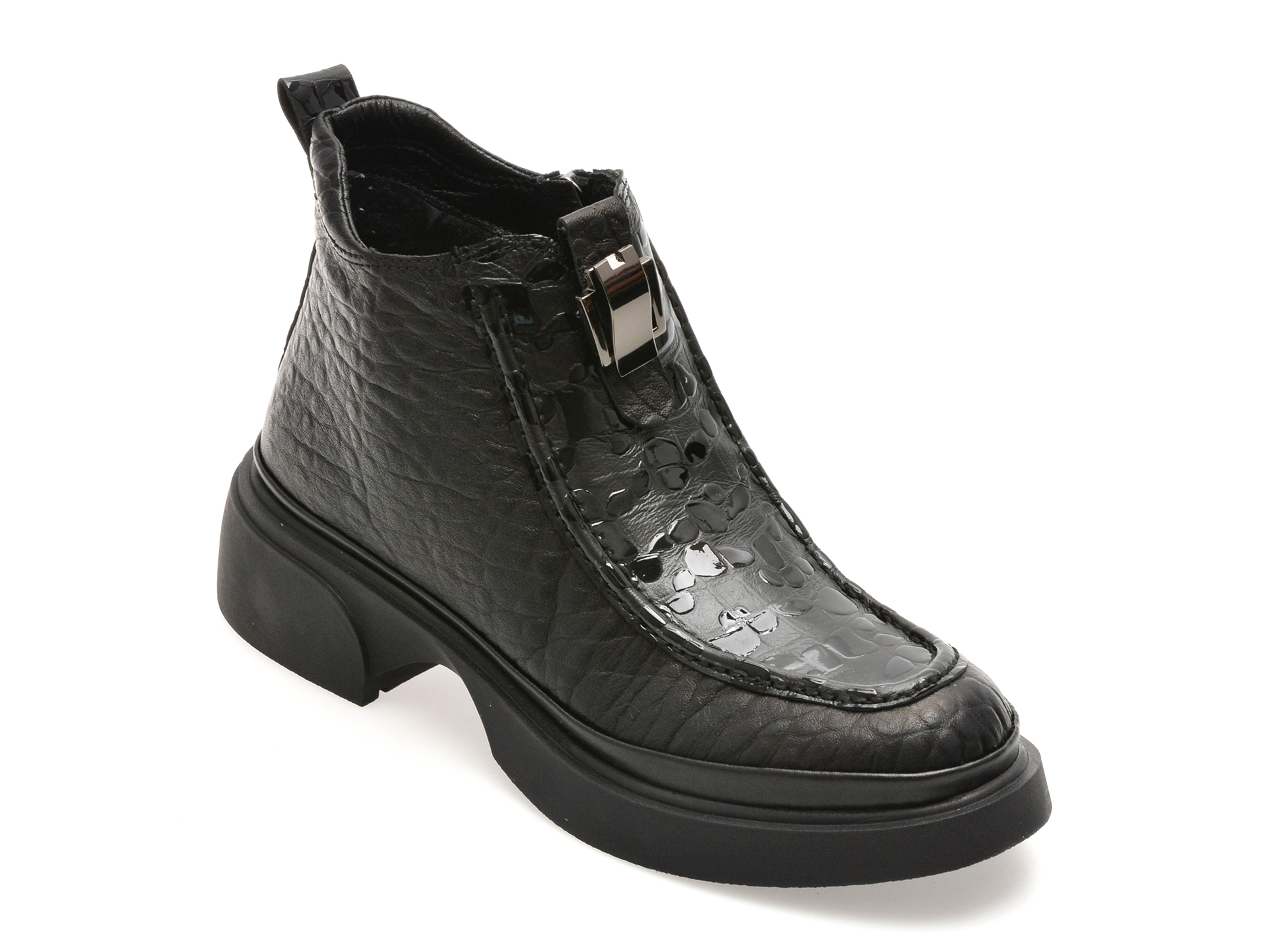 Ghete GRYXX negre, 38705, din piele naturala