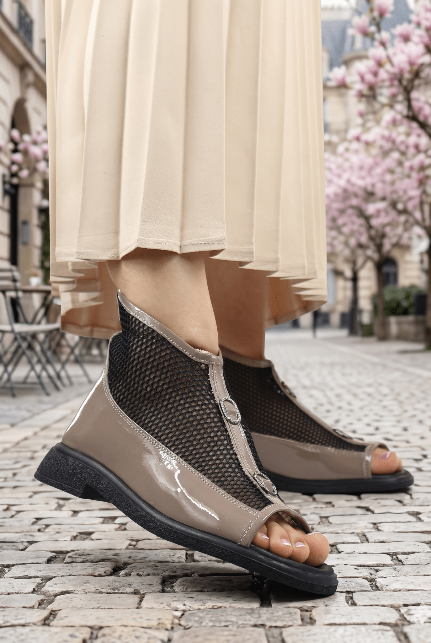 Ghete Perforate de Vara din Piele Bej - FELY LAC