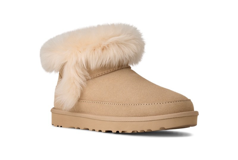 Ghete UGG Classic Ultra Mini Chalet - poza 2