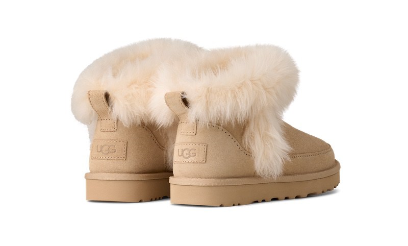 Ghete UGG Classic Ultra Mini Chalet - poza 4