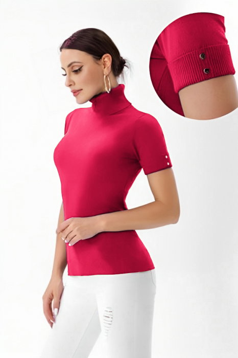 Helanca pulover cu maneca scurta, nasturei metalici si guler inalt, fucsia