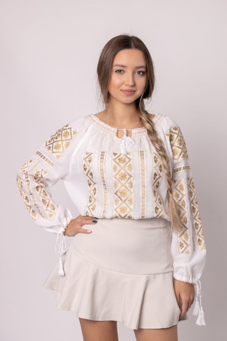 Ie traditionala alba cu motiv floral auriu Aurelia 01