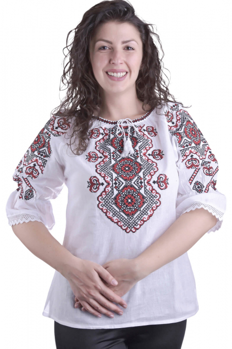Ie traditionala alba cu motiv geometric rosu Ligia 01
