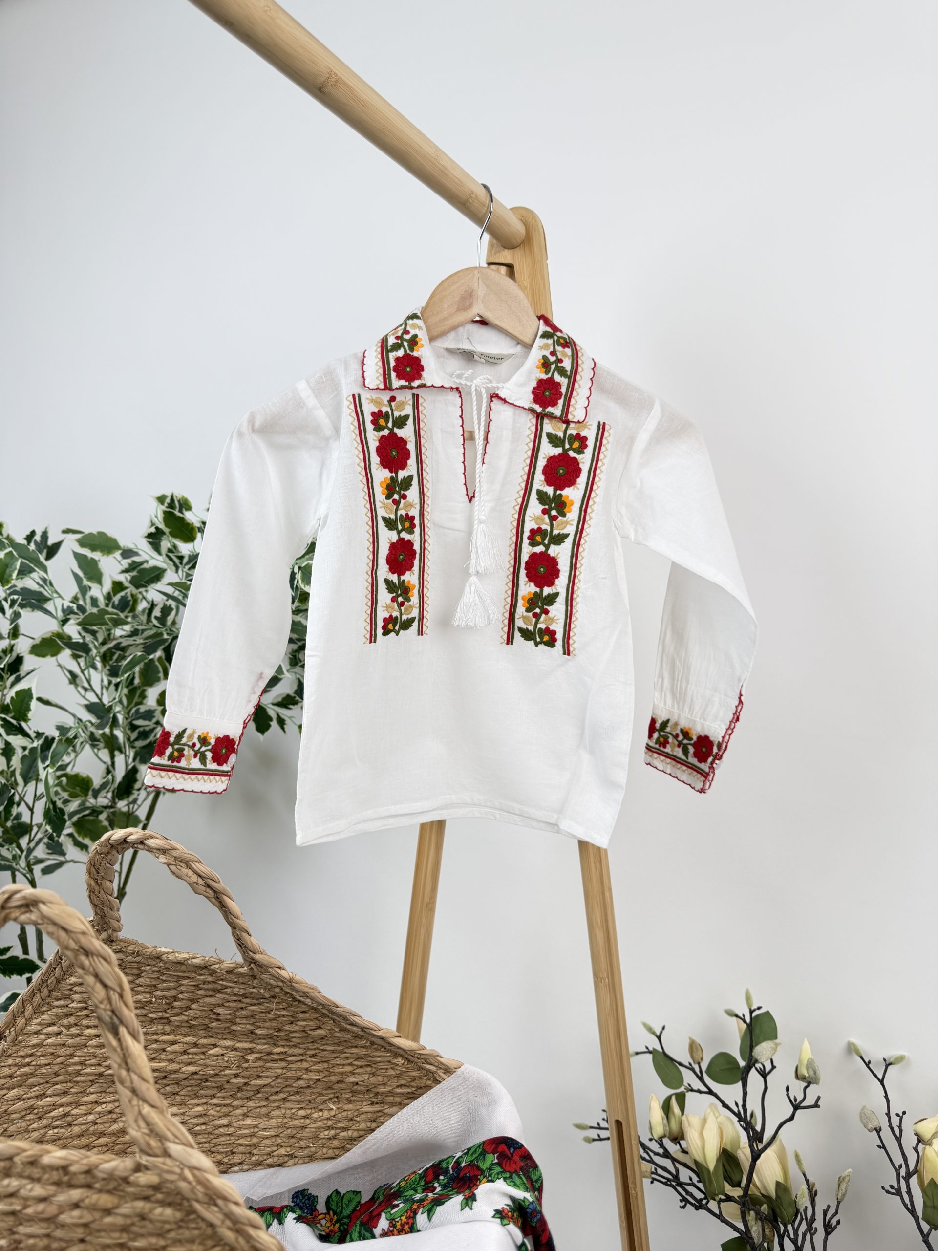 Ie tradițională băieți TM2483 *motive florale* - 12