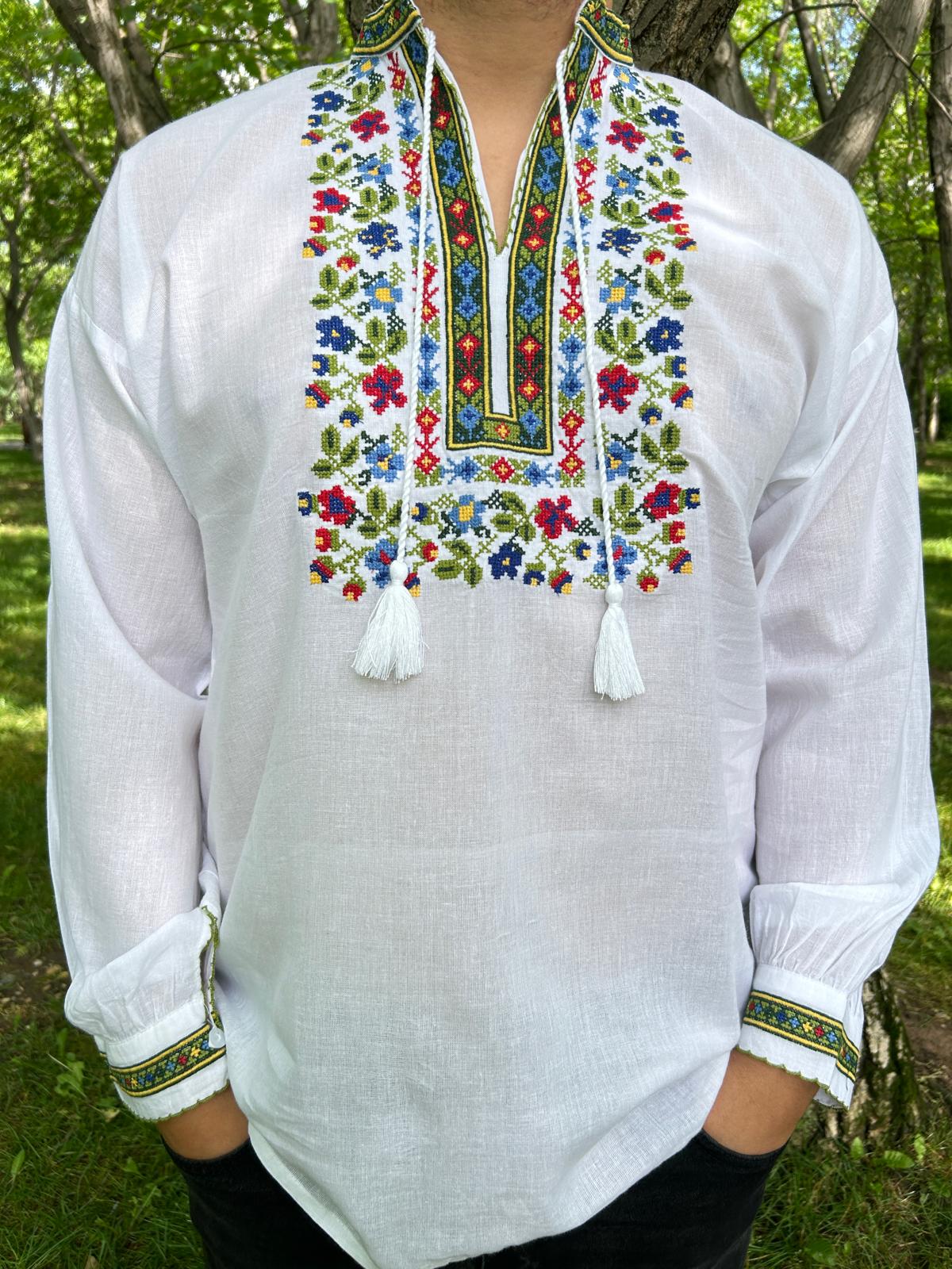 Ie tradițională bărbați TM1177 *motive florale* - L