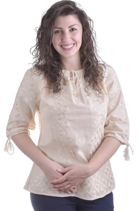 Ie traditionala crem cu motiv floral auriu Codrina 02