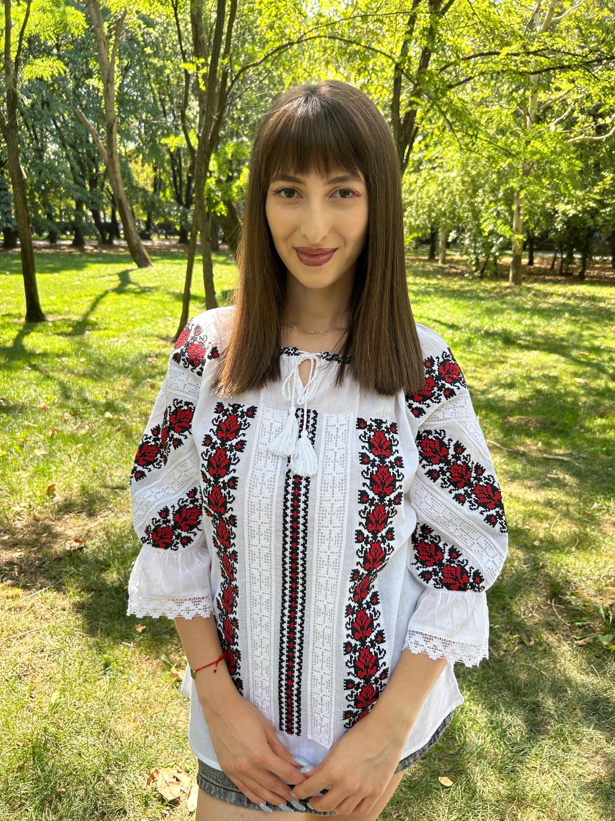 Ie tradițională femei TM1398 *motive florale* - XL