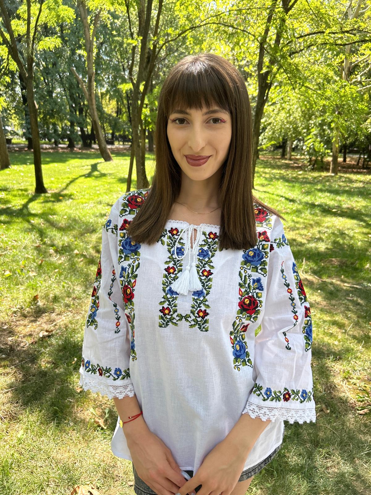 Ie tradițională femei TM1401 *motive florale* - 3XL