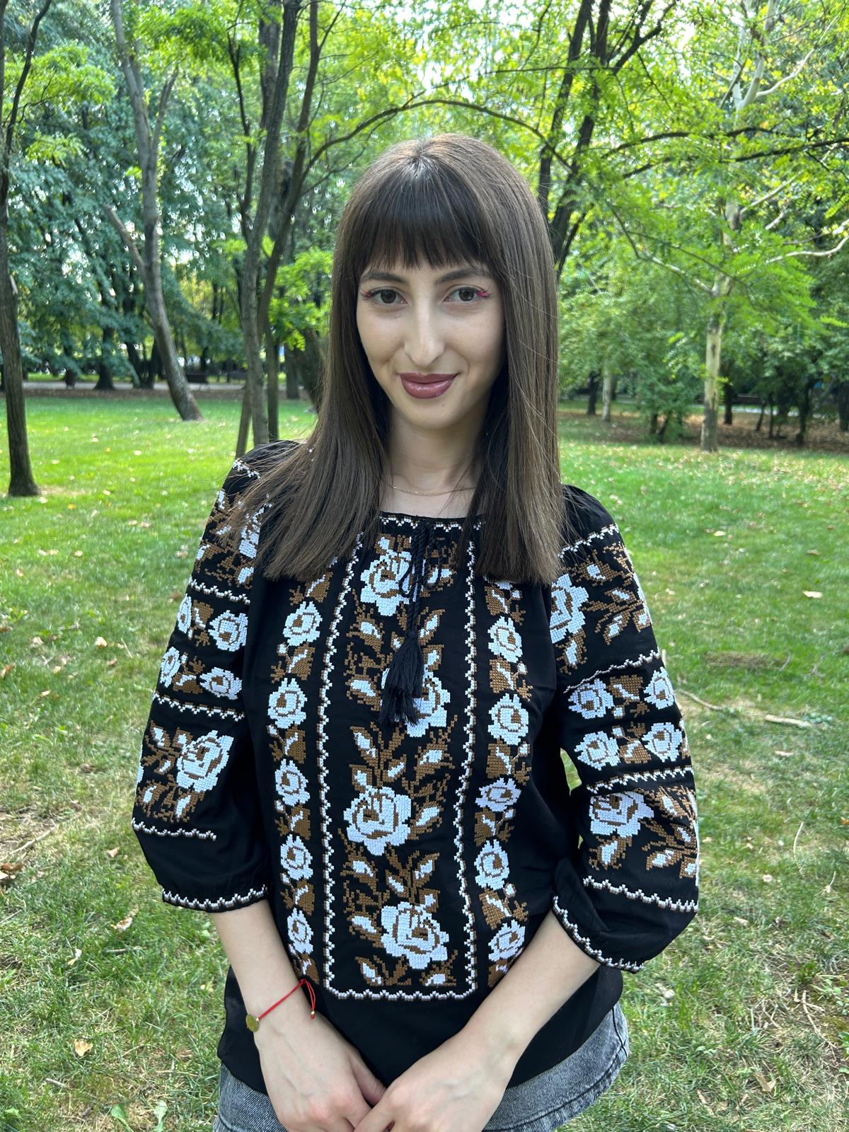 Ie tradițională femei TM1408 *motive florale* - XL