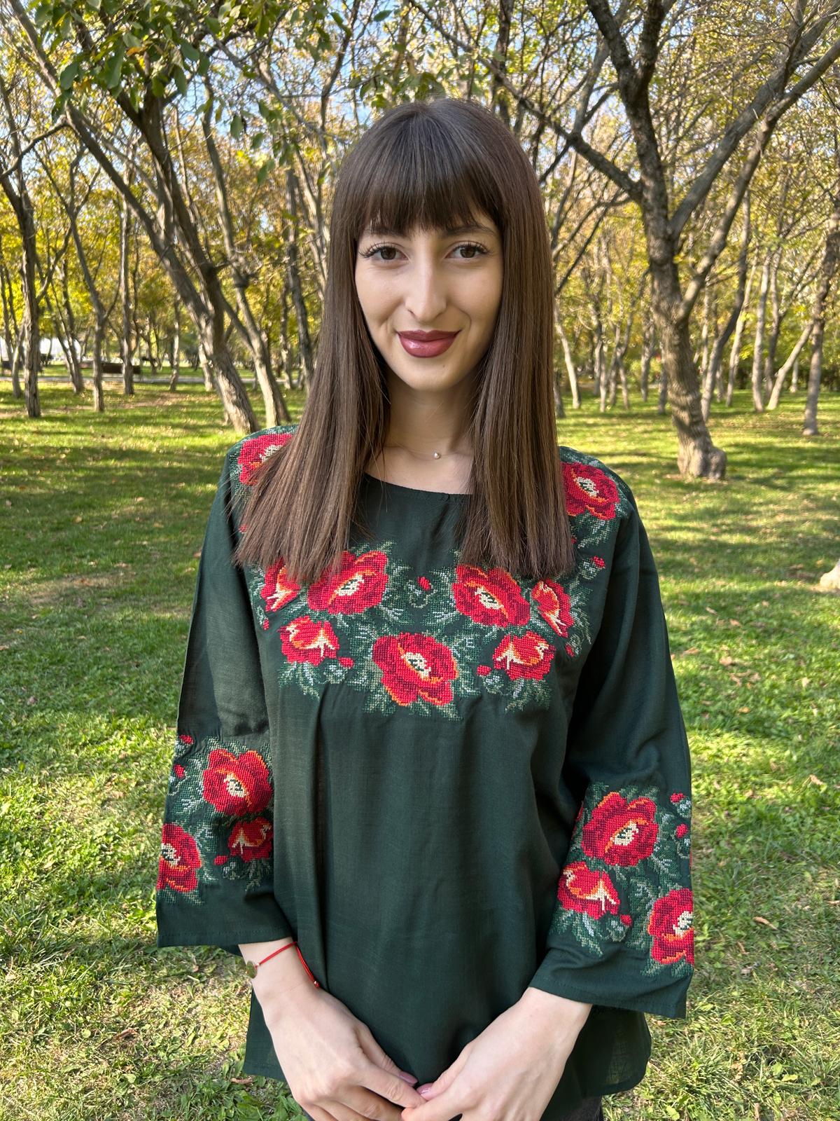 Ie tradițională femei TM1504 *motive florale* - M