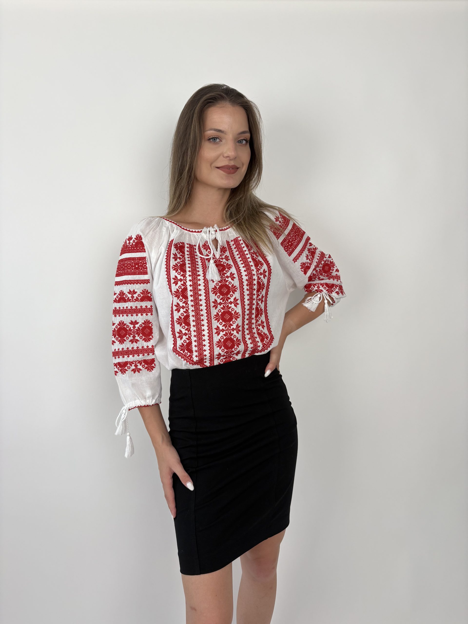 Ie tradițională femei TM2072 *nuanțe de roșu* - XL