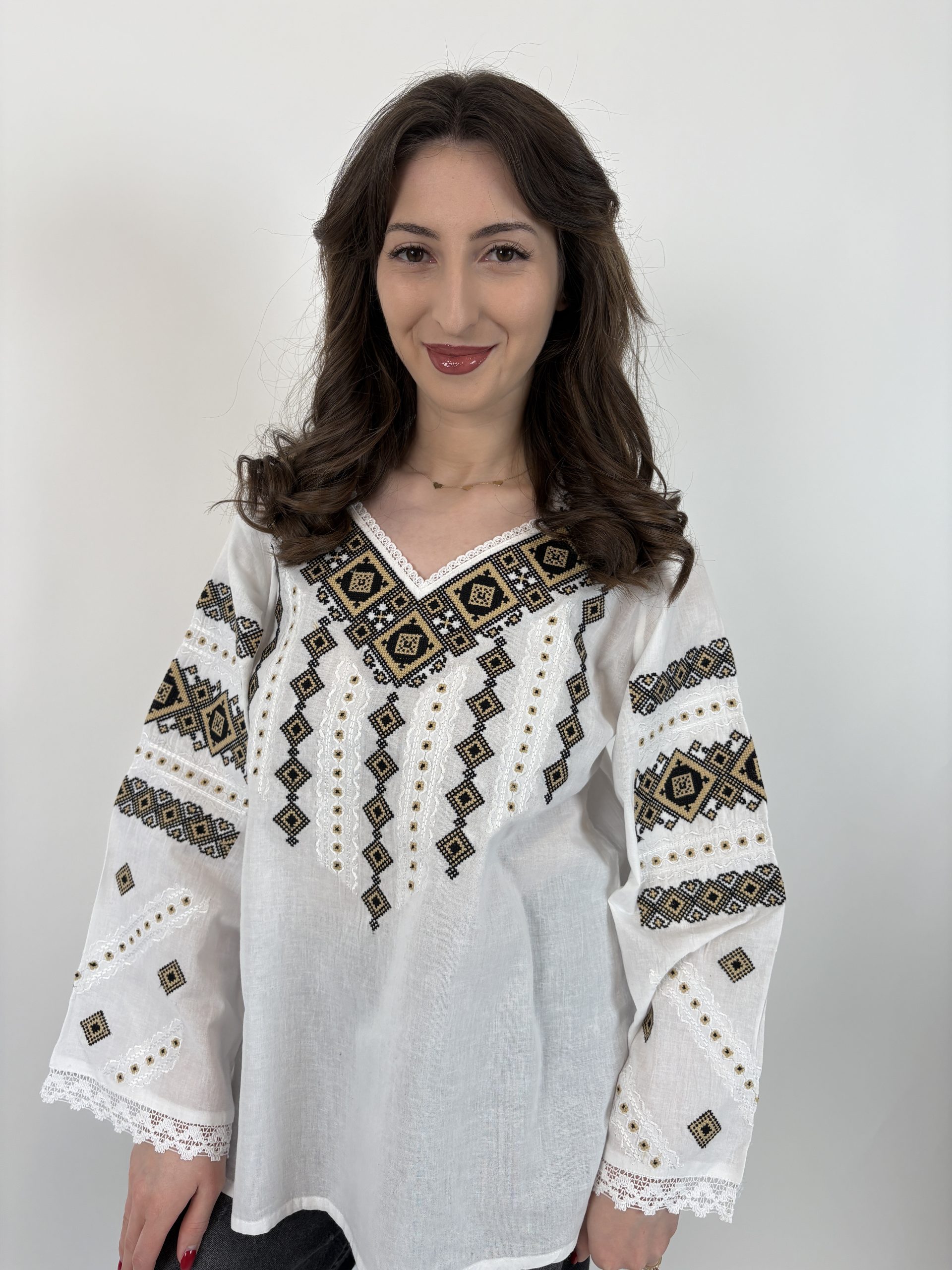 Ie tradițională femei TM2153 *broderie maro* - XXL