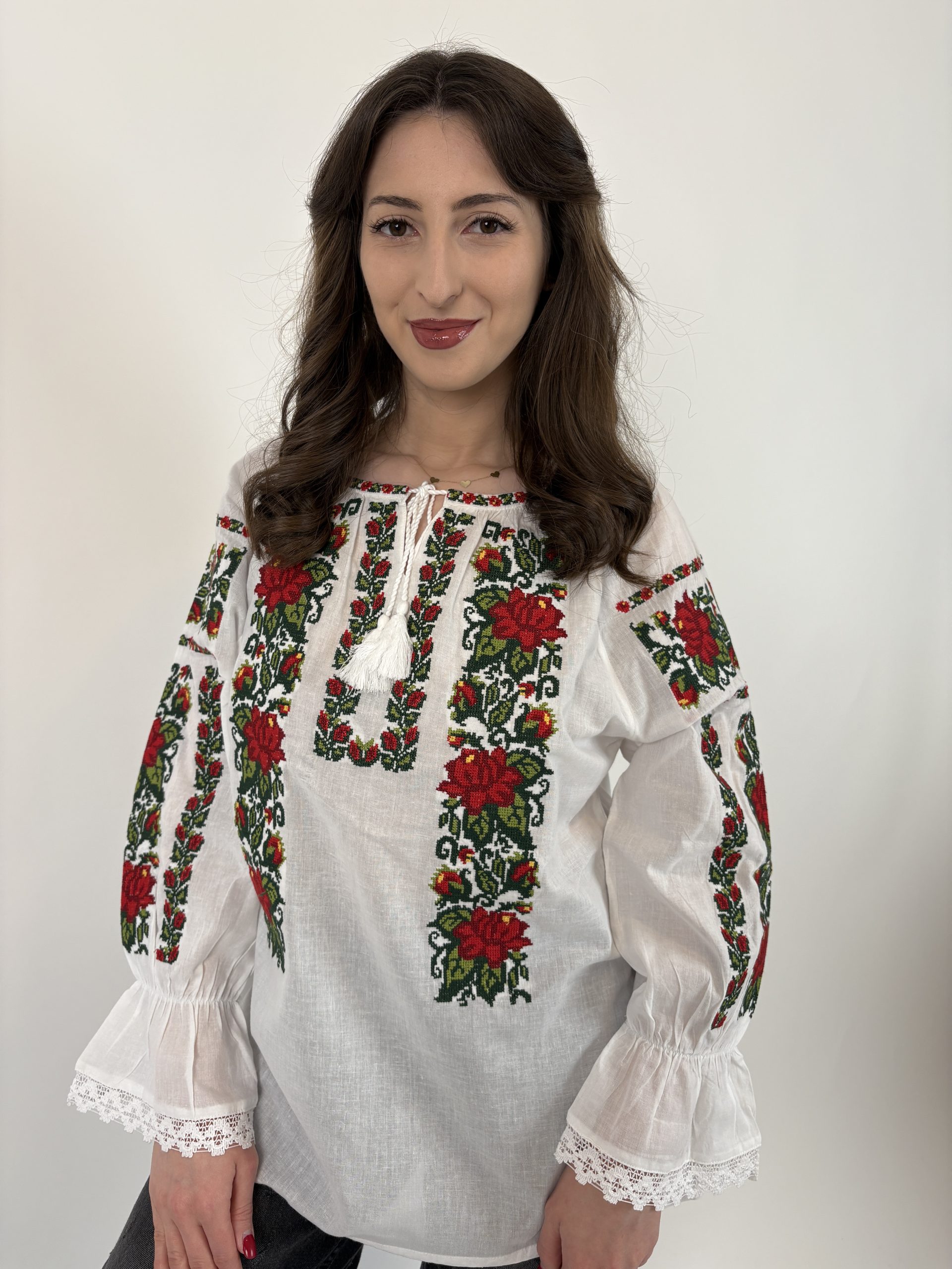 Ie tradițională femei TM2160 motive florale - S