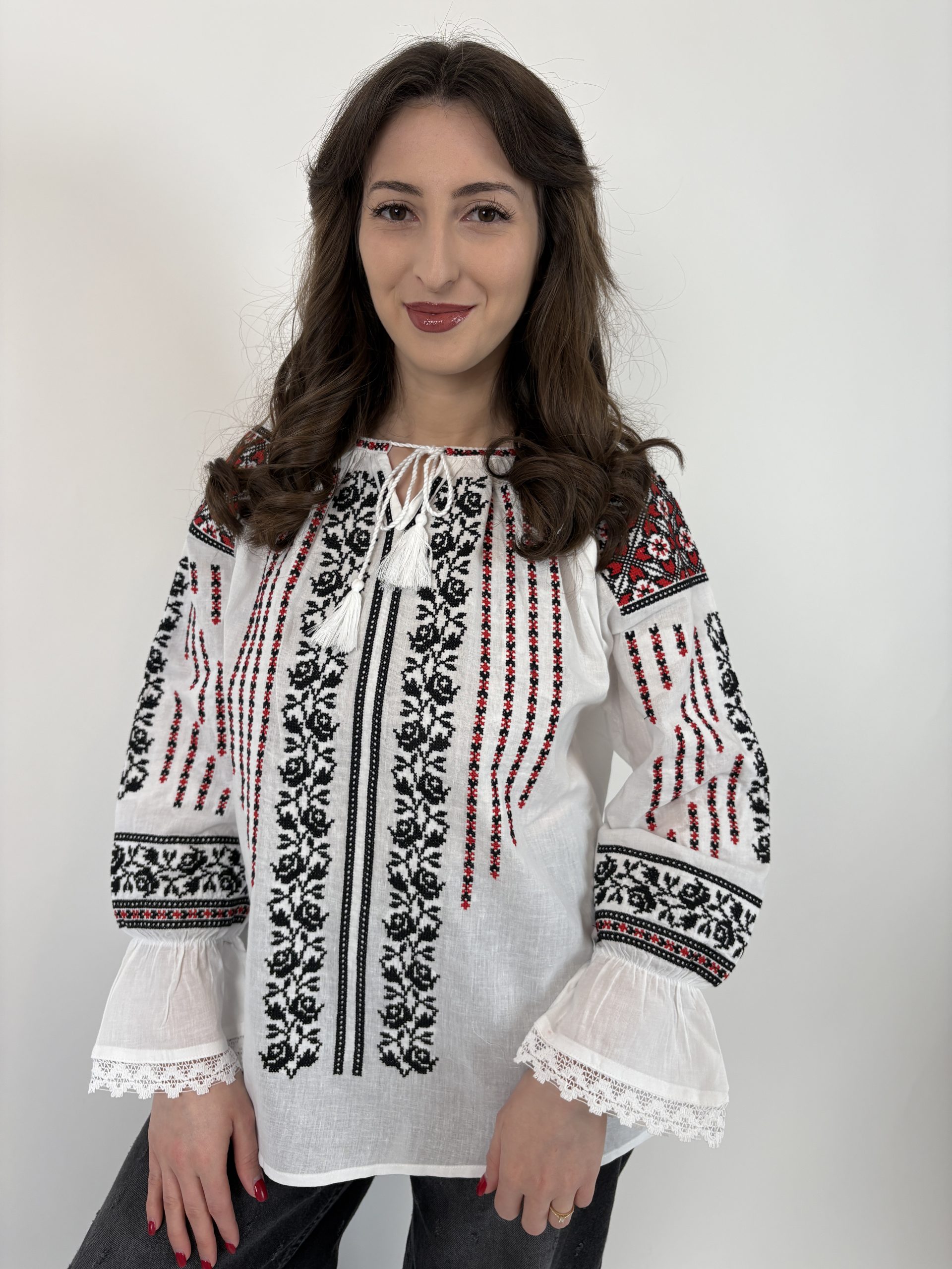 Ie tradițională femei TM2161 *motive florale* - 3XL