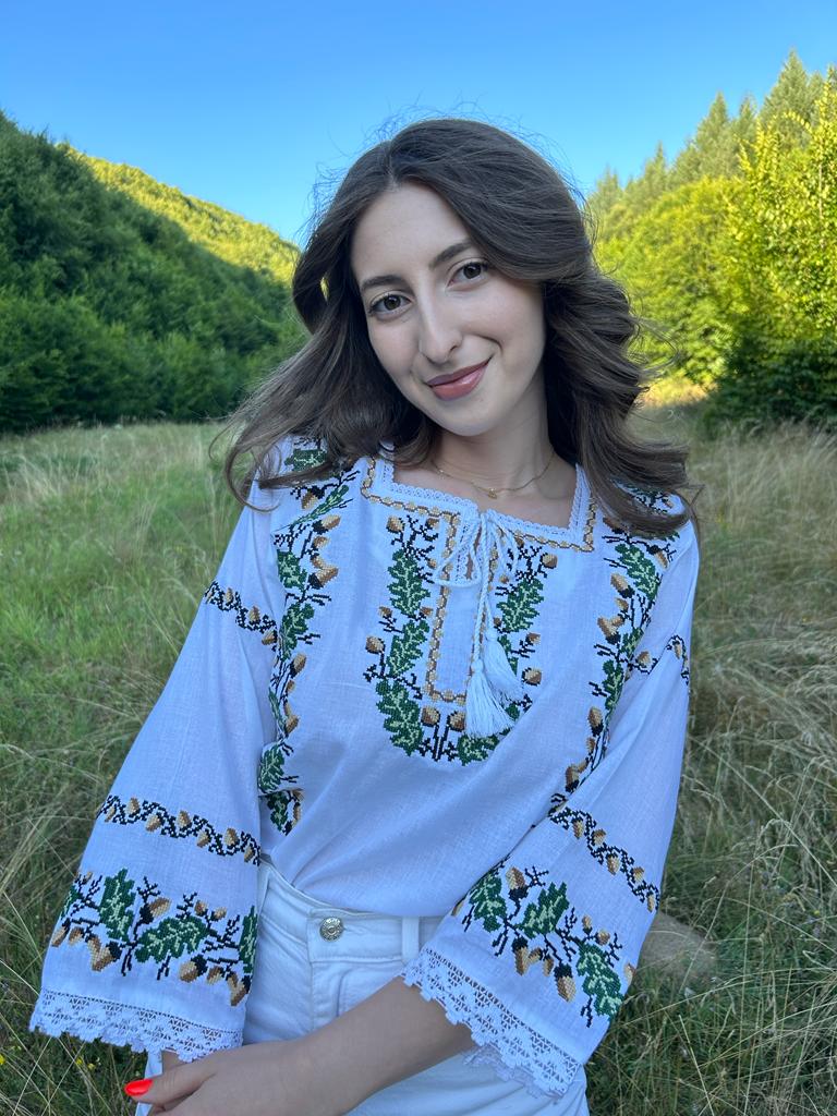 Ie tradițională femei TM348 *ghinde* - M