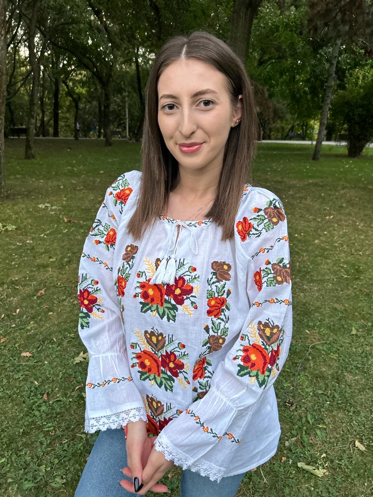 Ie tradițională femei TM41 - motive florale - XL