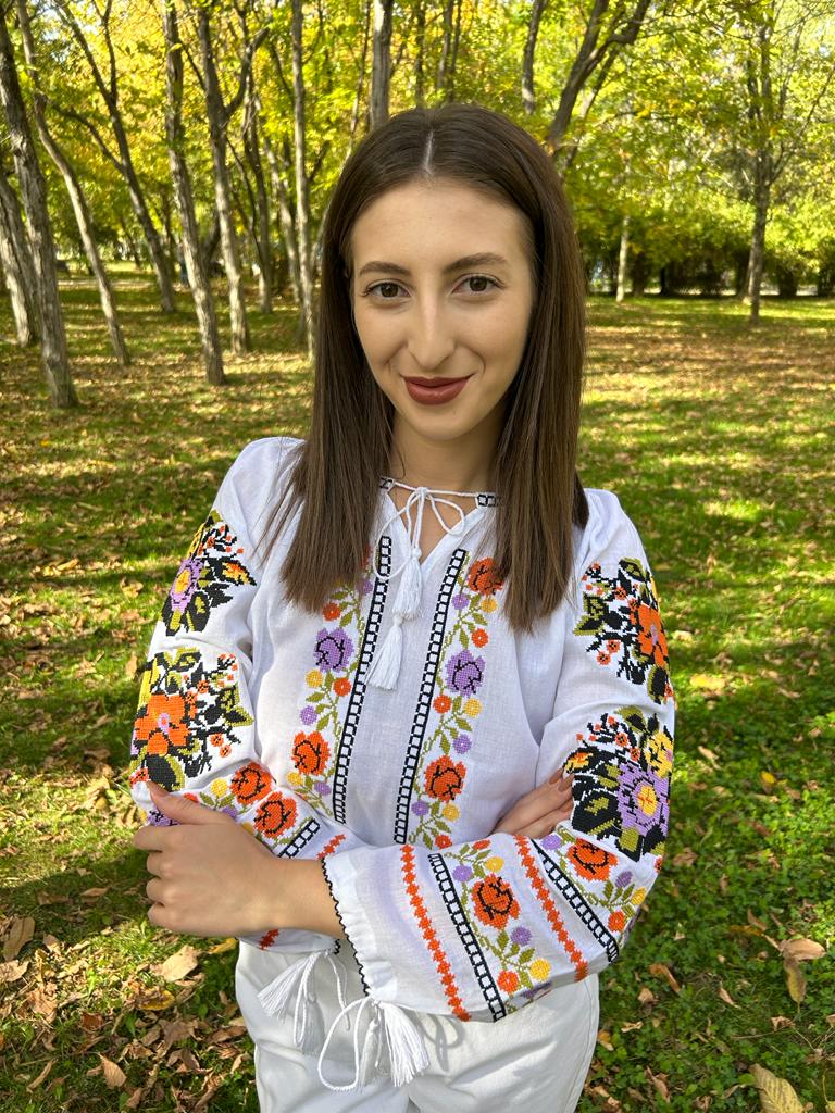 Ie tradițională femei TM67 - motive florale - - 3XL