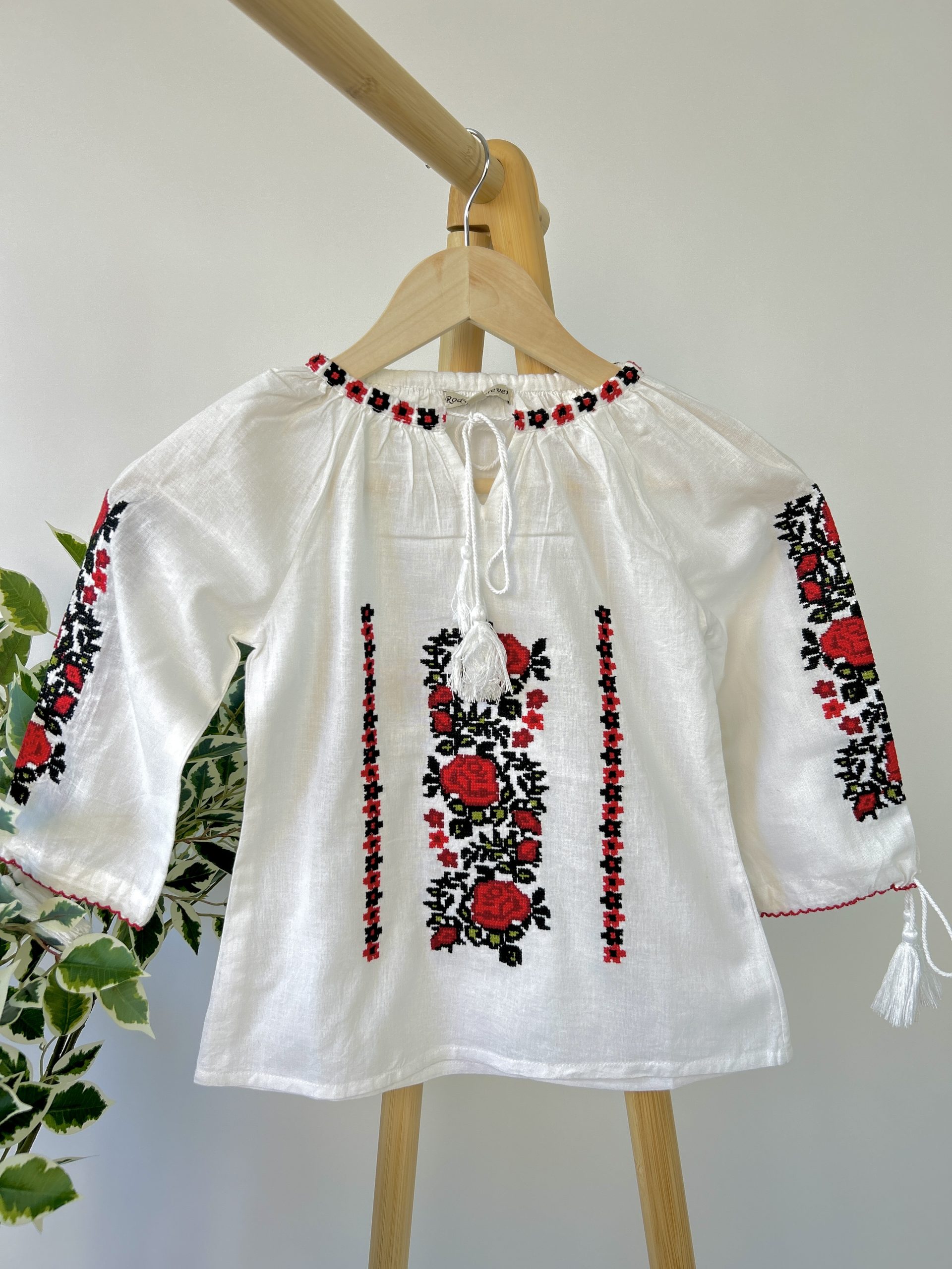 Ie tradițională fete TM1846 *motive florale* - 12