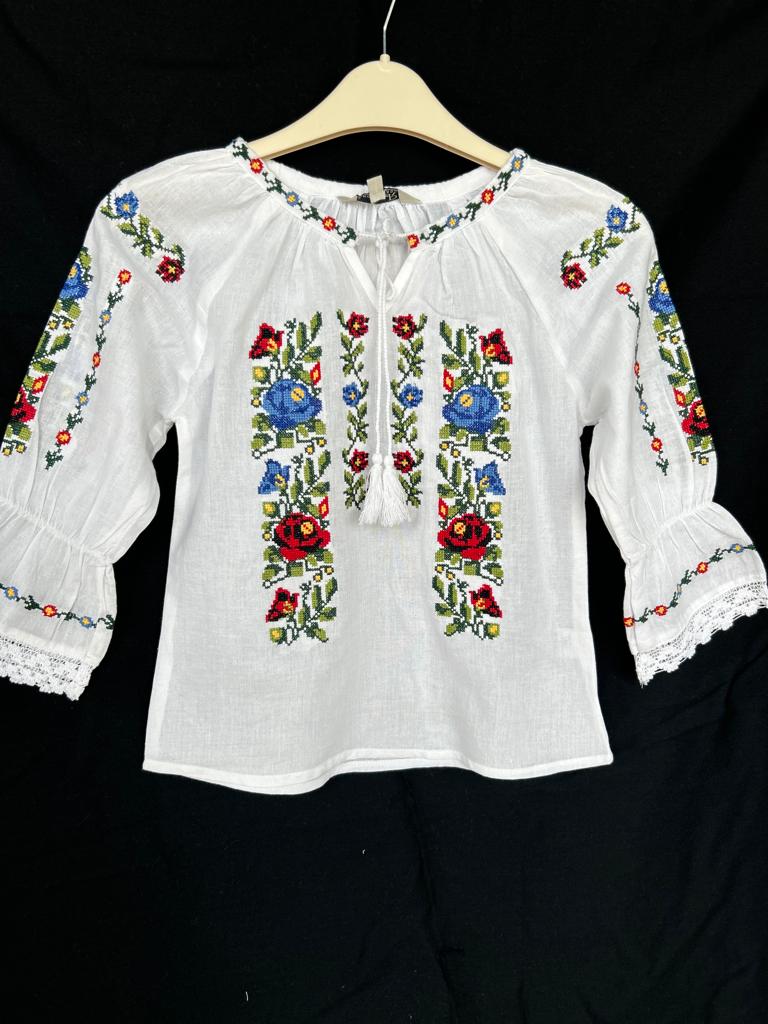 Ie tradițională fete TM688 - motive florale - - 2