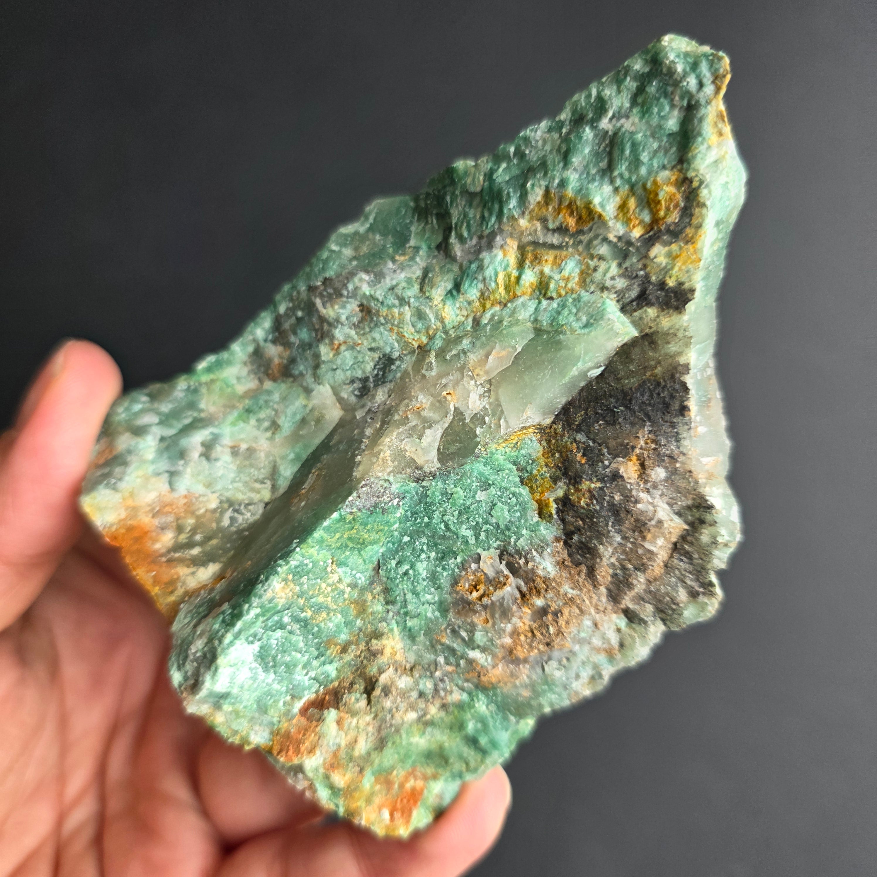 Jad verde piatra bruta model 35