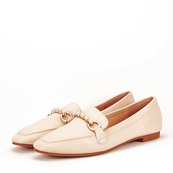 Mocasini bej cu perle Meredith M2