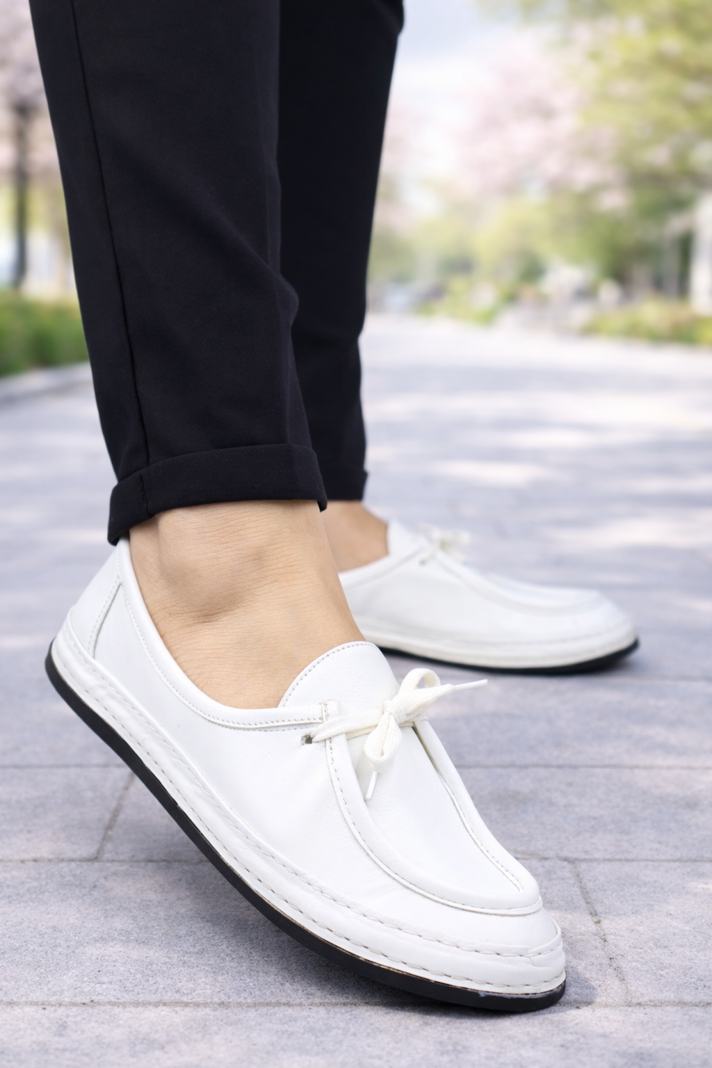 Mocasini Casual din Piele Bej cu Siret - XYN