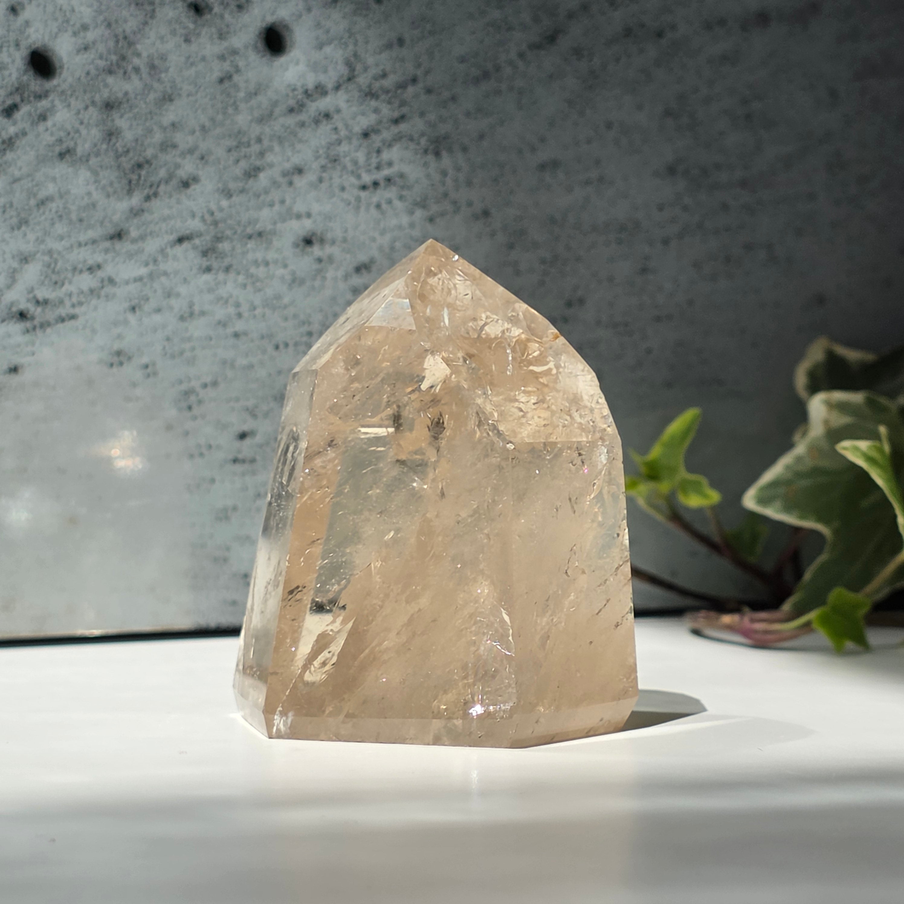 Obelisc citrin model 3