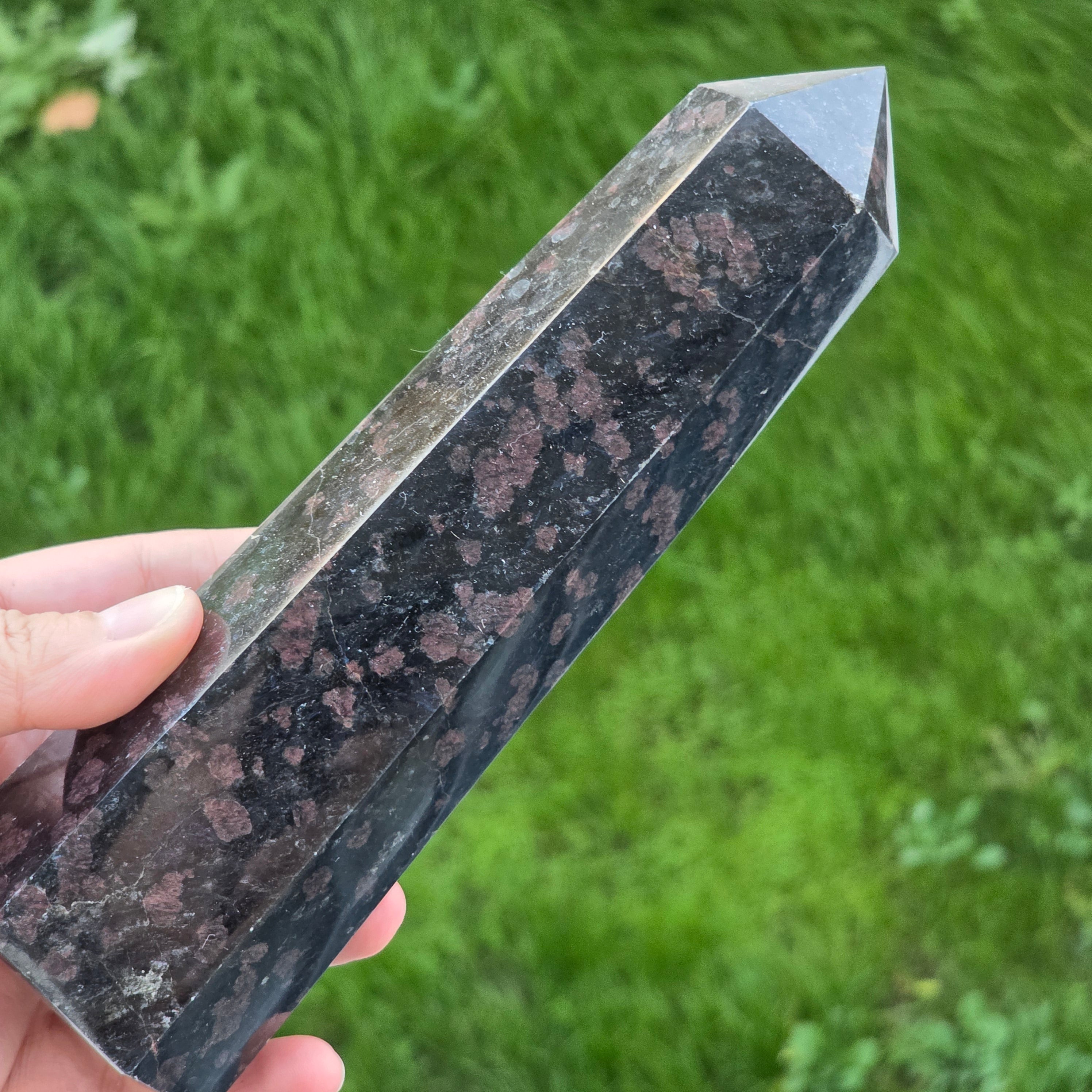 Obelisc turmalina neagra cu granat XL | Model 1