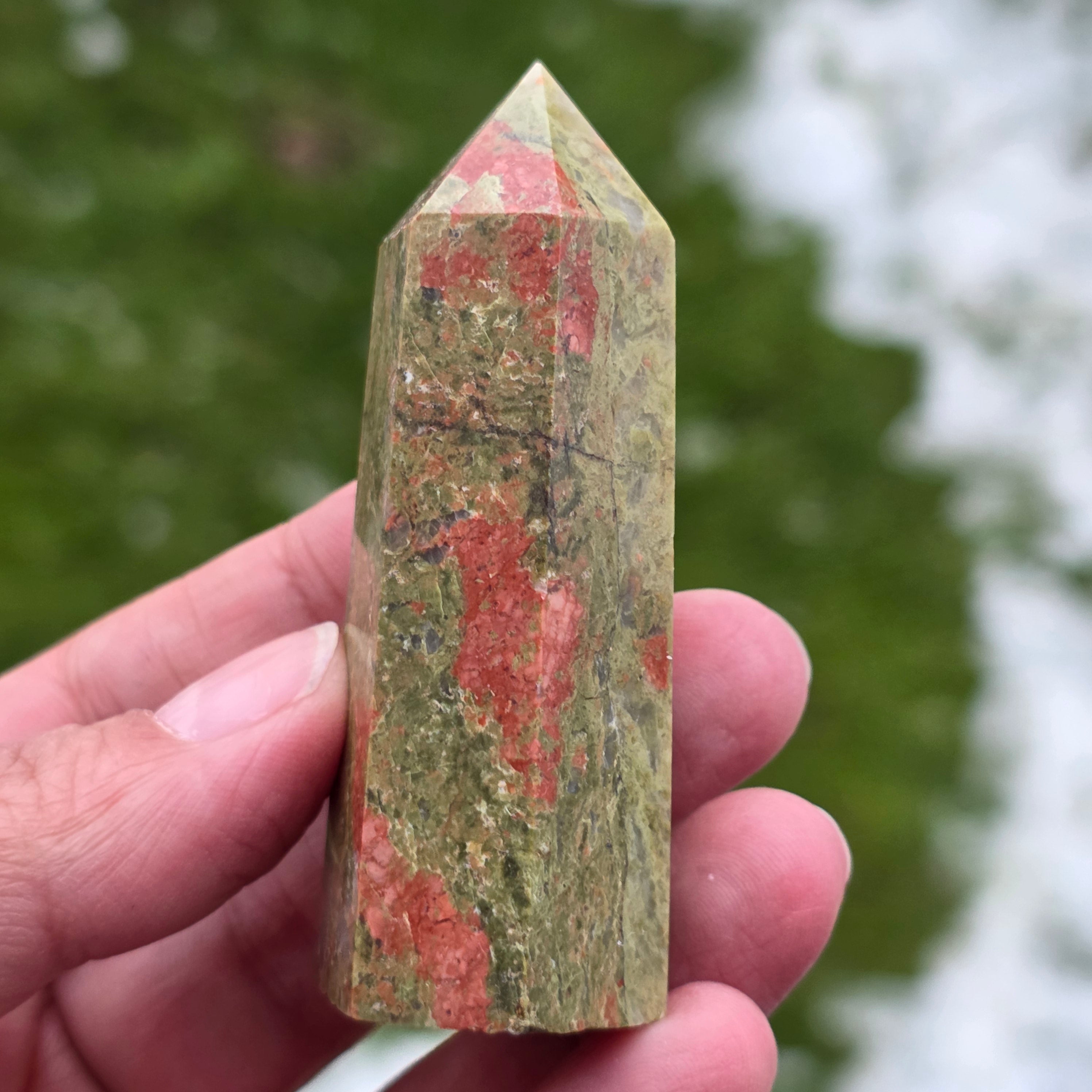 Obelisc unakit model 4
