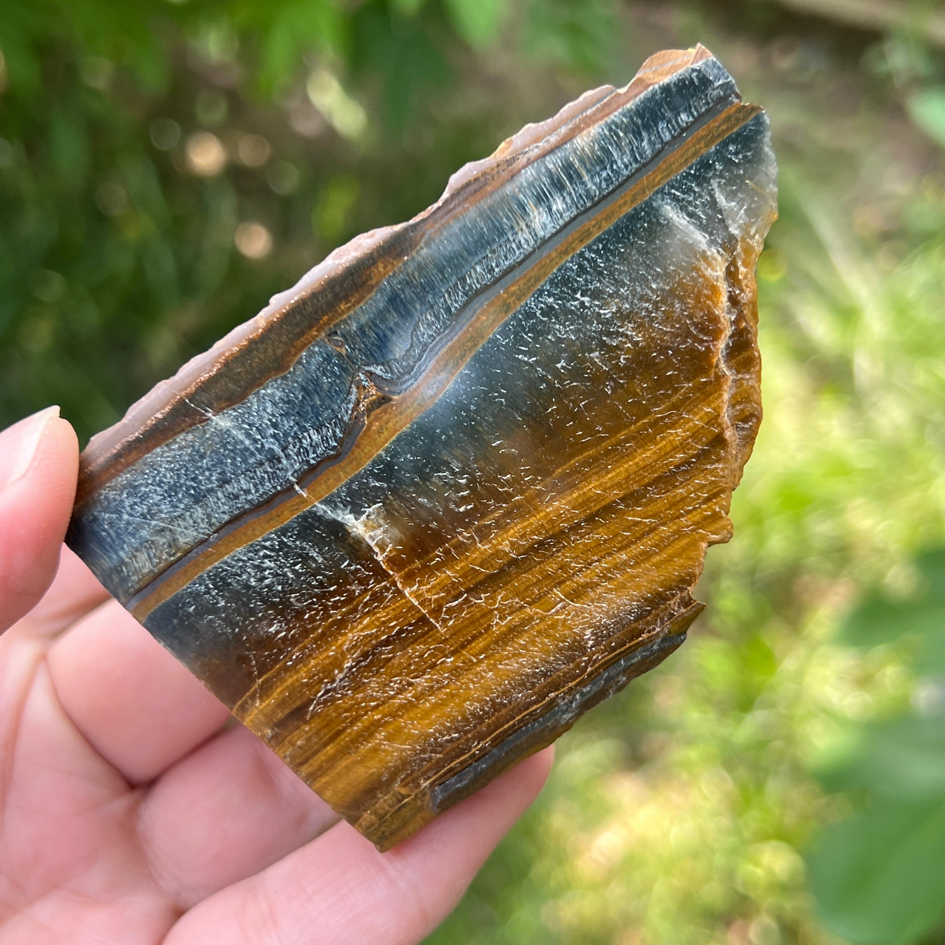 Ochi de tigru piatra bruta model 8