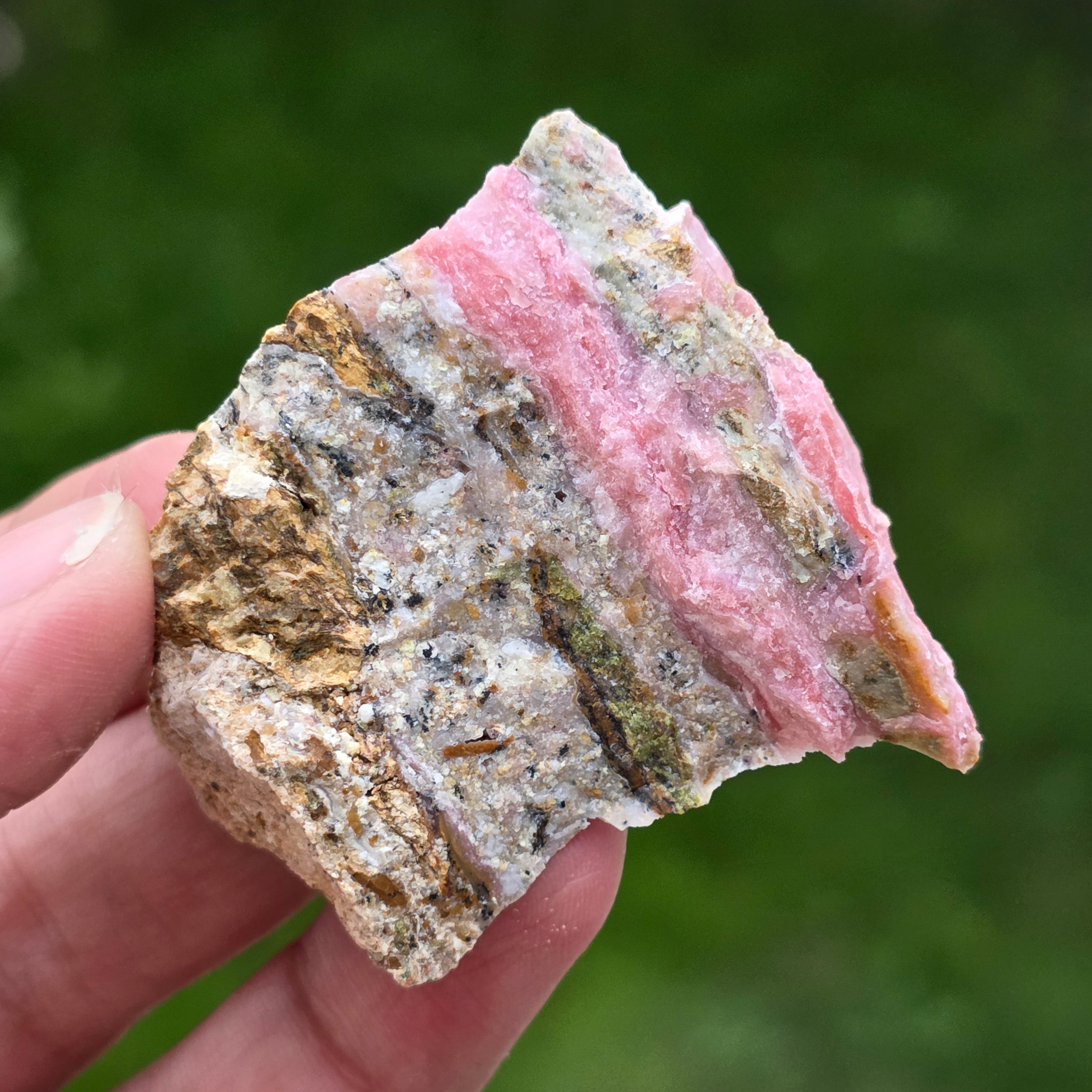 Opal roz piatra bruta (din Peru) model 20