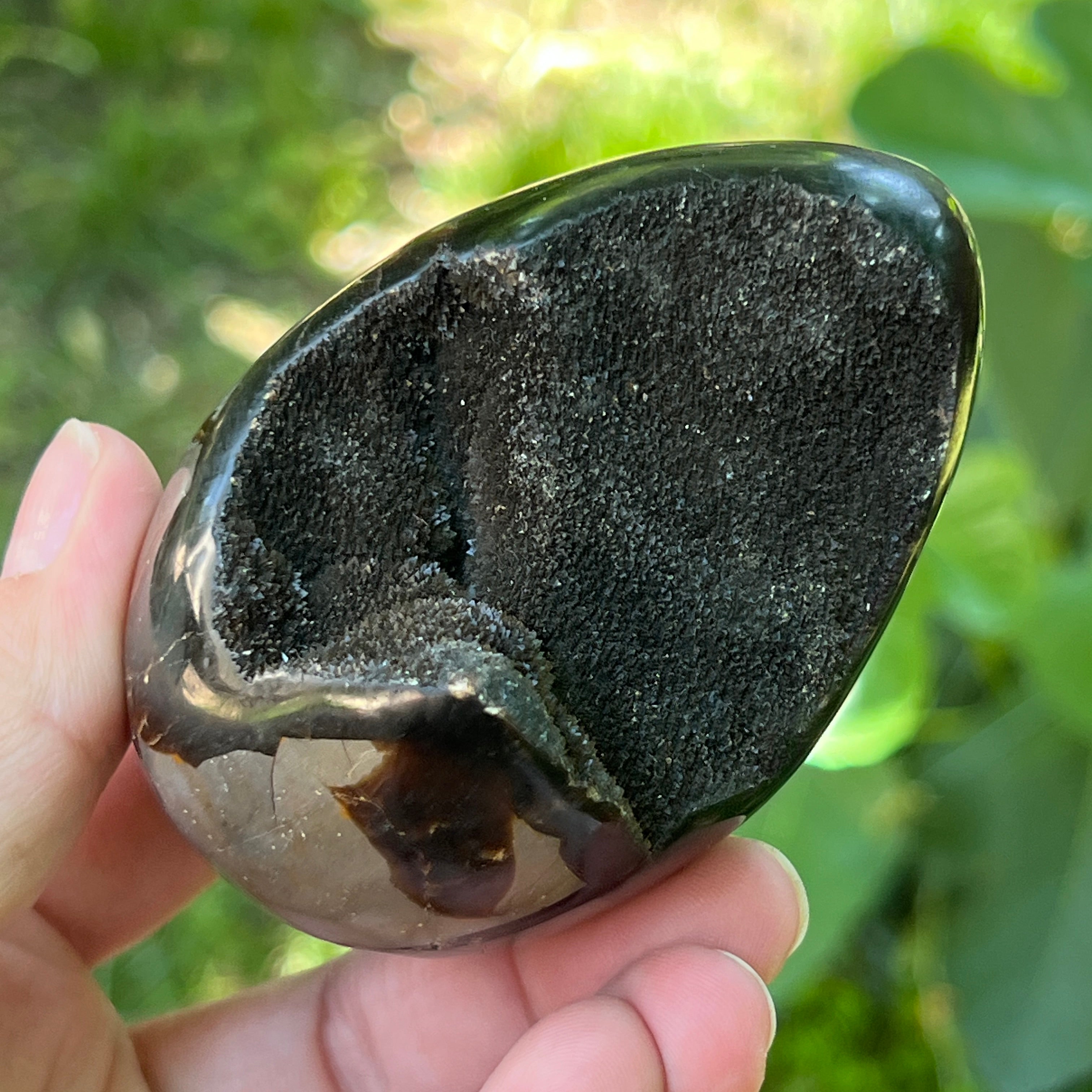 Ou Septaria din Madagascar , piatra dragonului | Model 7