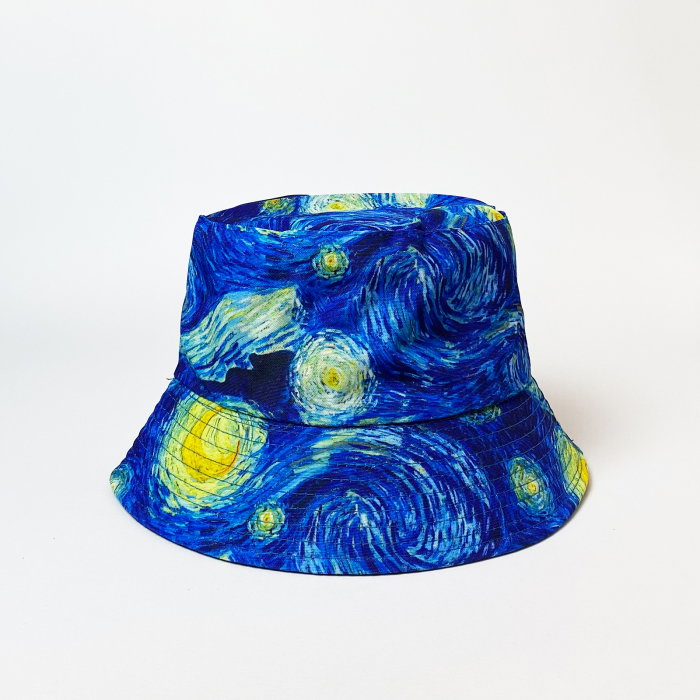 Palarie tip bucket unisex cu doua fete cu reproducere dupa pictura celebra Noapte Instelata a lui Van Gogh