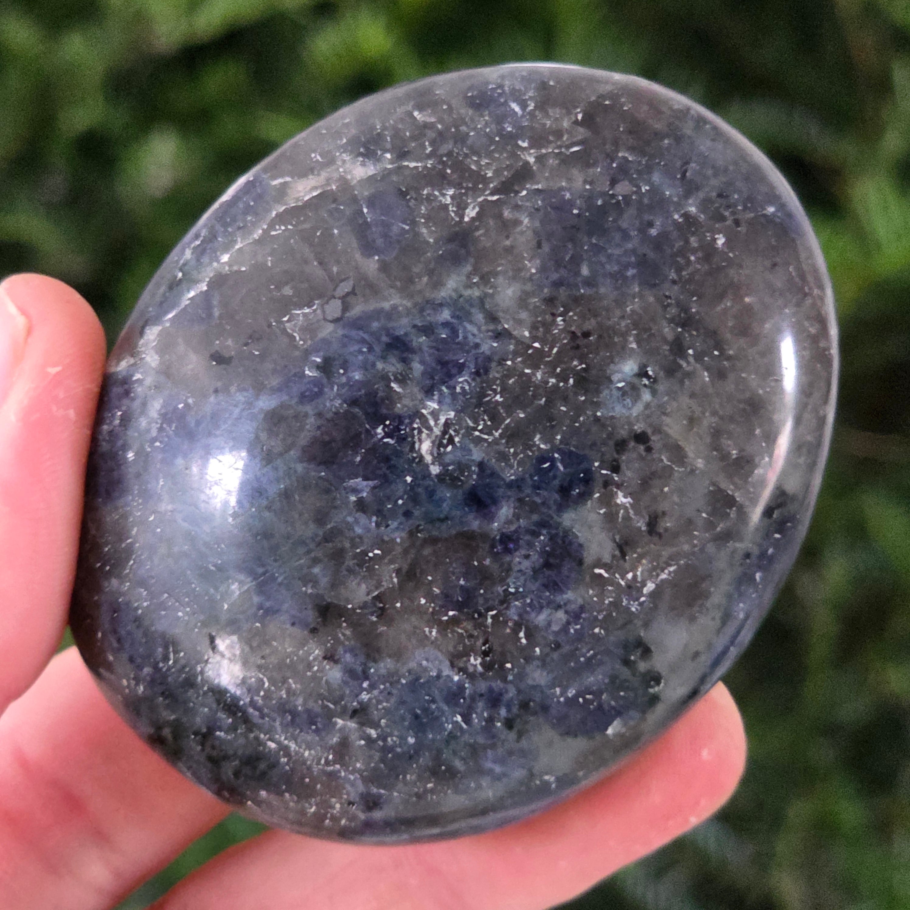 Palmstone Iolit (safir de apa) din Madagascar model 9