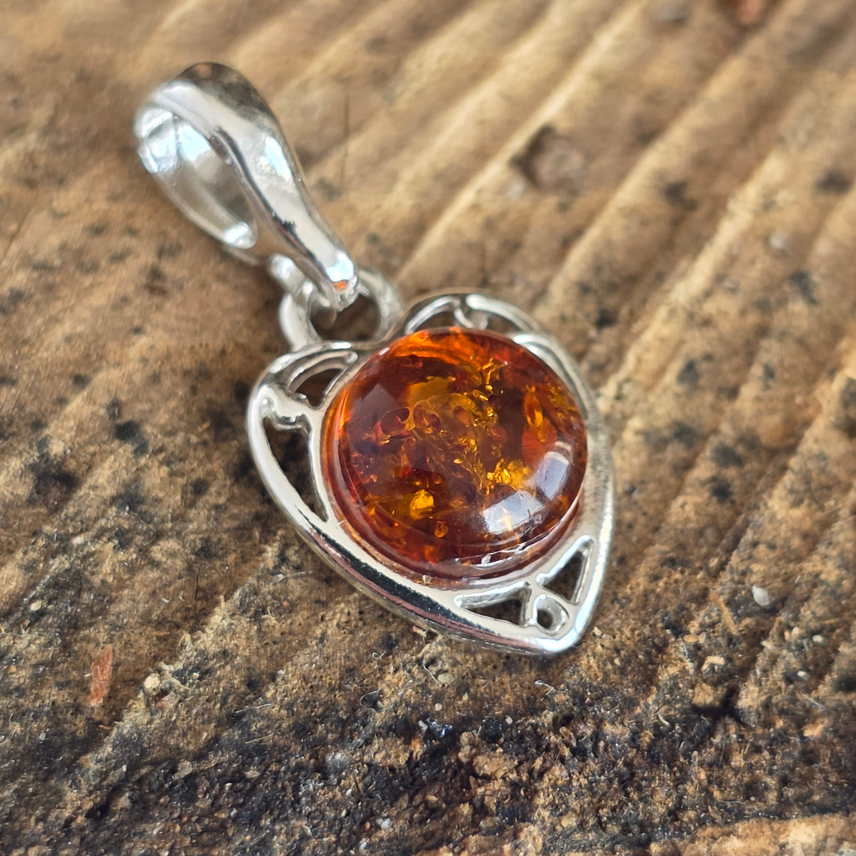 Pandantiv argint cu chihlimbar Amber28