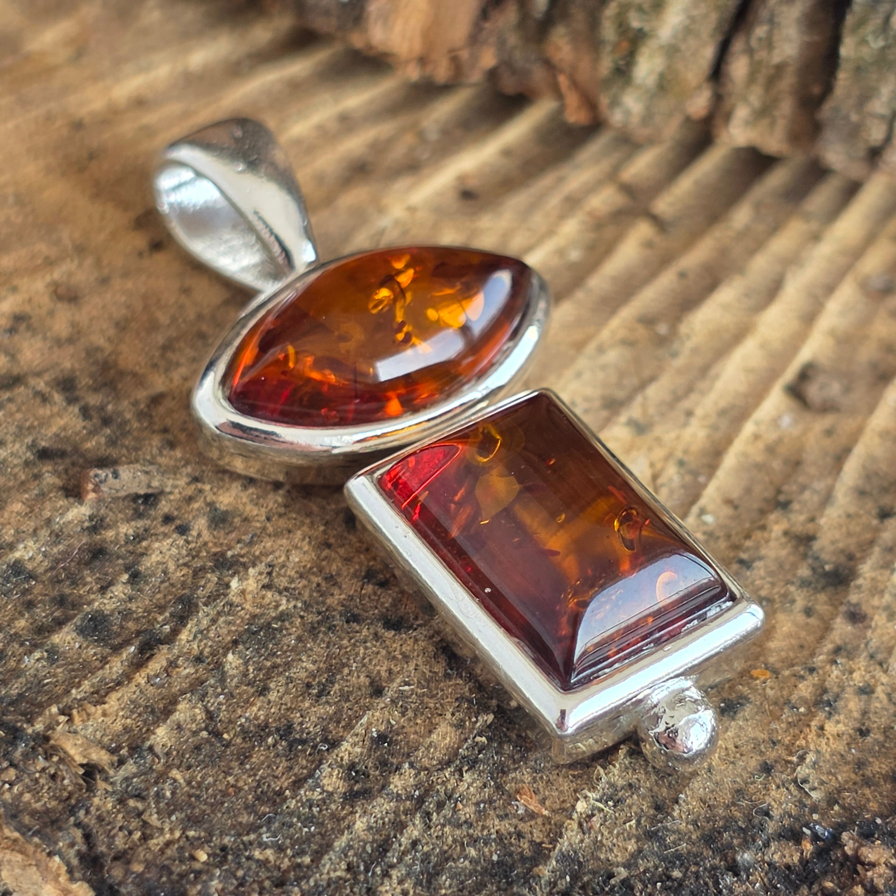 Pandantiv argint cu chihlimbar Amber34