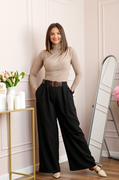 Pantaloni dama Judith negri cu croi larg si talie inalta cu curea