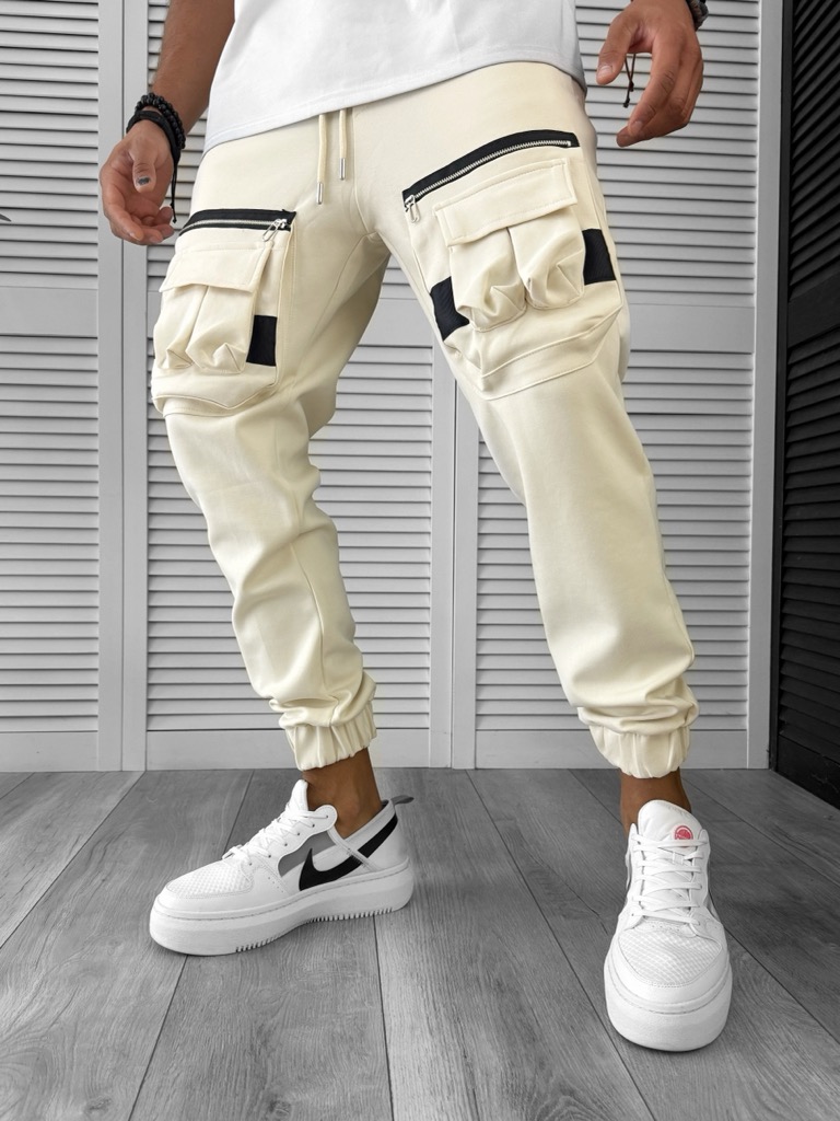 Pantaloni de trening cargo bej conici cu defect DEFY256 P20-5.3