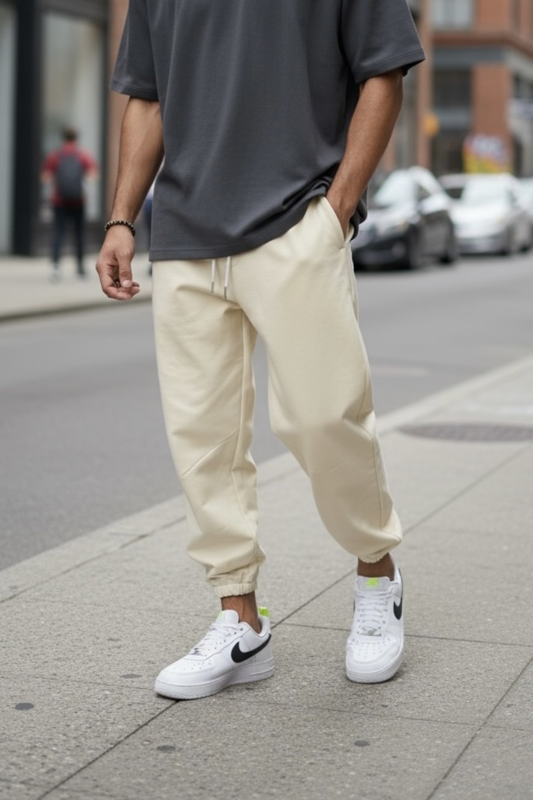 Pantaloni de trening cargo bej conici Y311 3-2.1