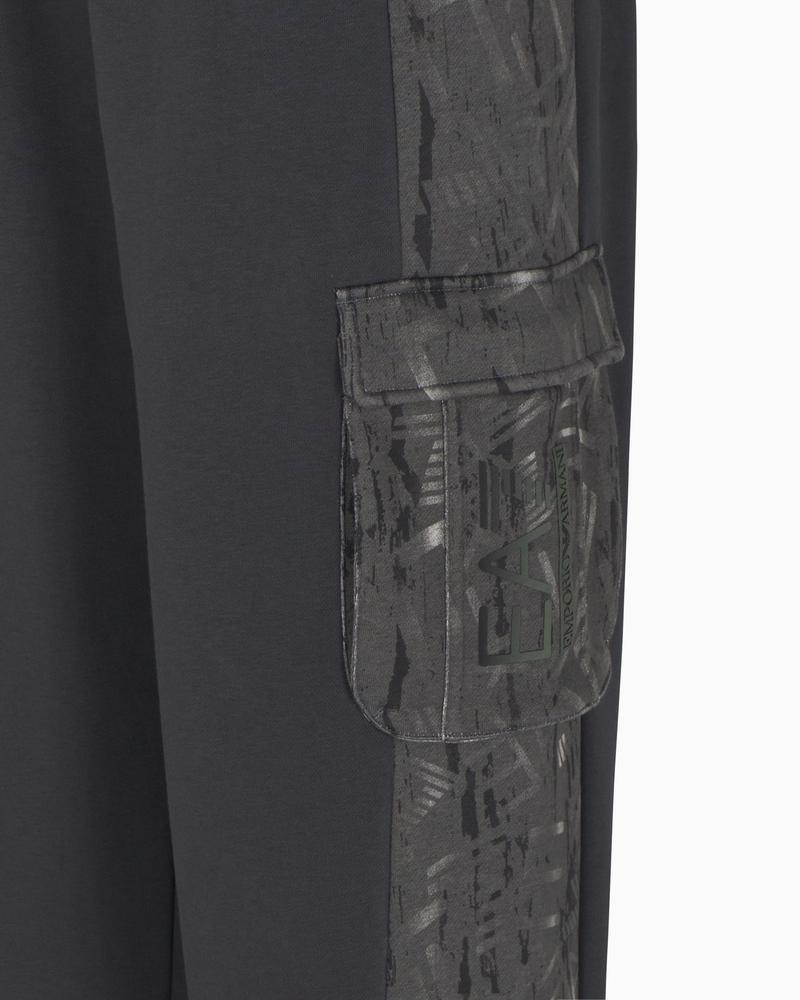 Pantaloni EA7 TRAIN GRAPHIC SERIES M PANTS CARGO CO INFILL - poza 5