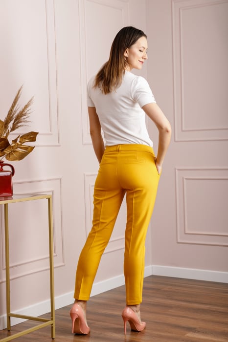 Pantaloni eleganti galben mustar cu buzunare functionale