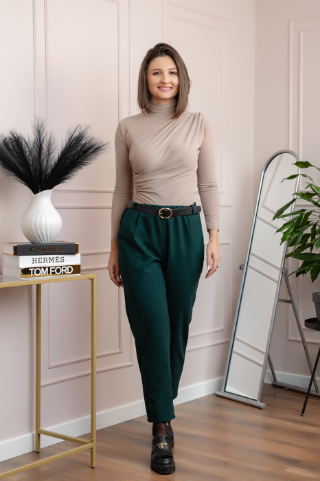 Pantaloni grosi Nancy cu curea reglabila si buzunare functionale - Verde