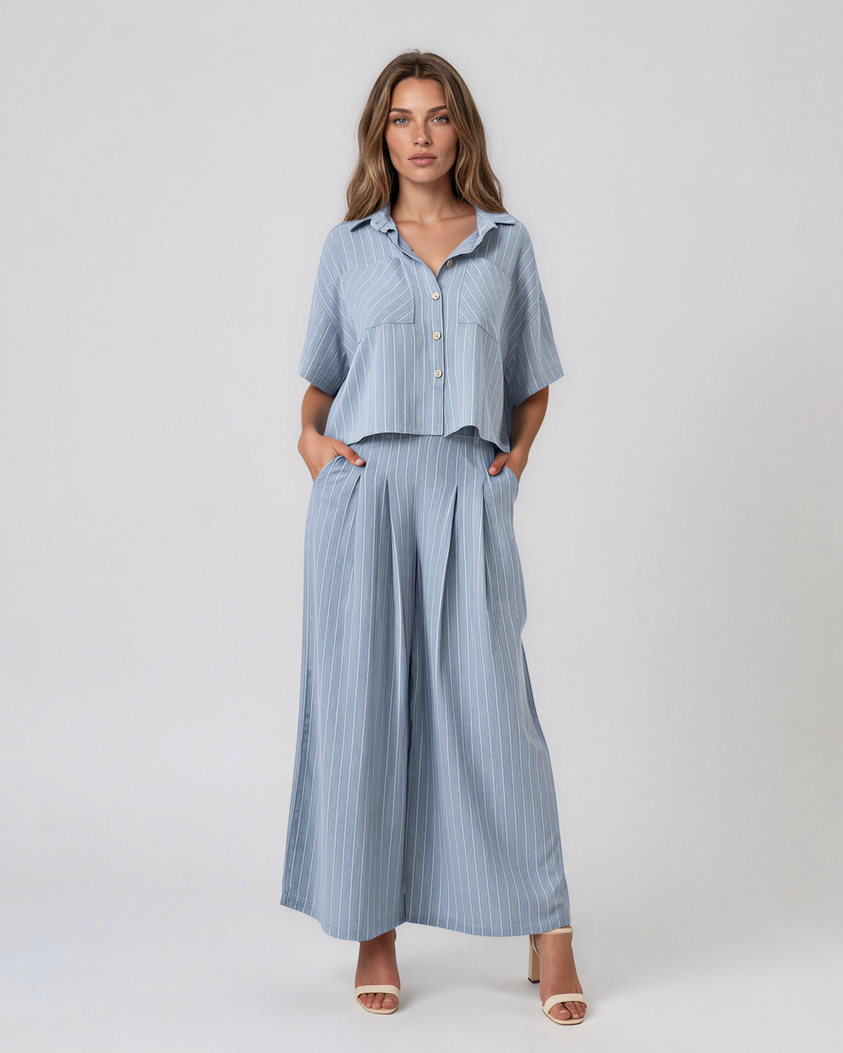 Pantaloni largi din vâscoză și in cu pense și dungi fine bleu - Unica S-L