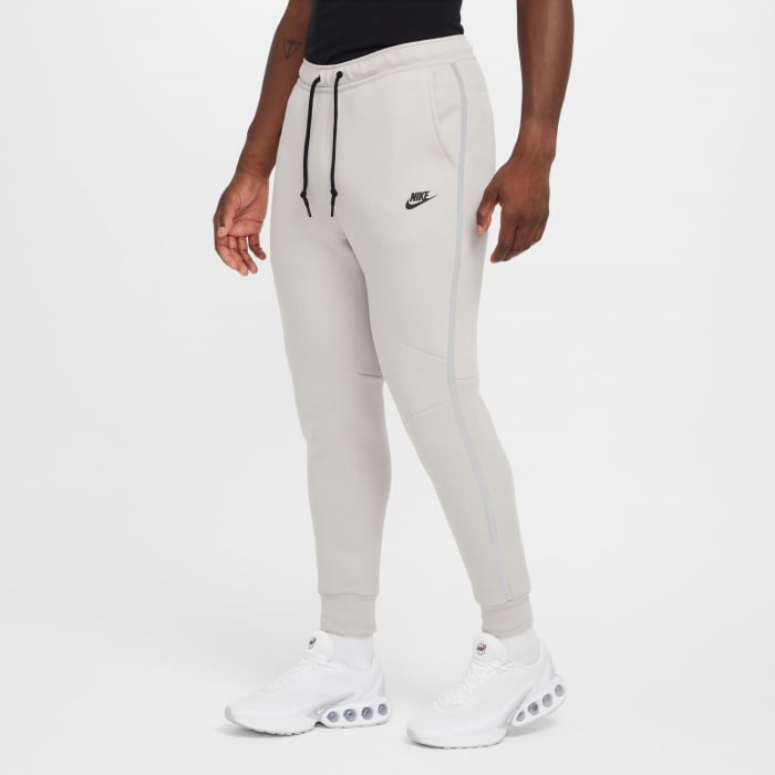 Pantaloni Nike M Tech Ssnl Tech Fleece + Jggr